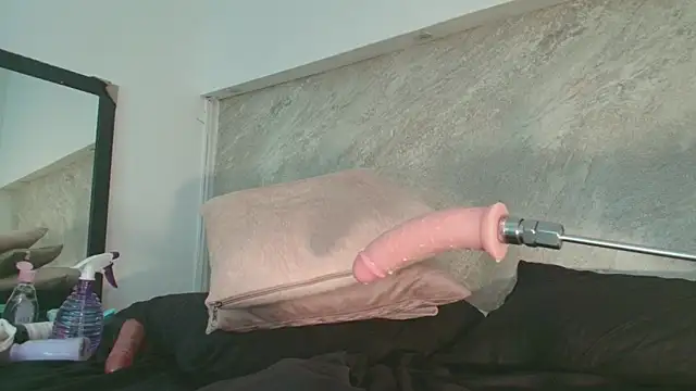 Dixie_grey1's Live XXX Chat