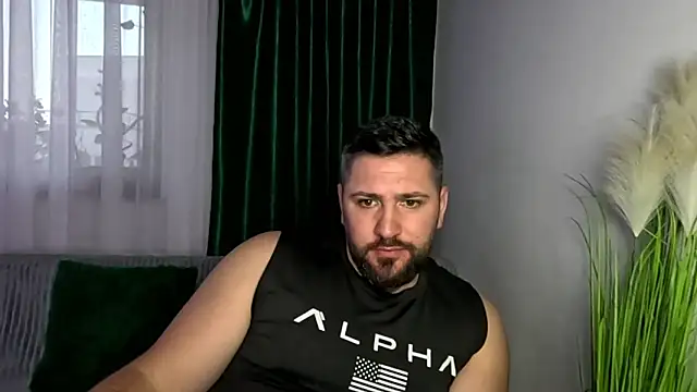 Show modela Gold_Alpha_Boy na web-kameri