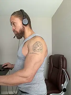 Fathero1time webkamerás műsora