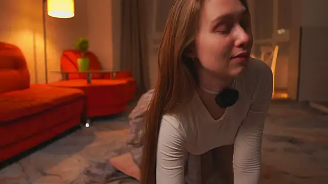 SharaNewbern Live XXX-chat