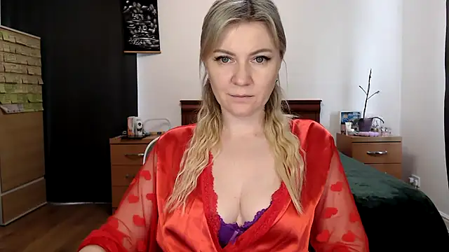 แชท XXX สดของ ParadiseAlina