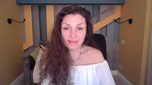 EllaLong – Live XXX-chat