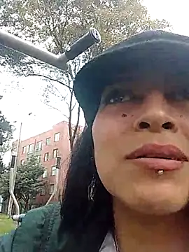 jaade_doll: онлайн-секс-чат