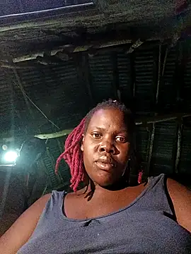 holygrail001 Live XXX-Chat