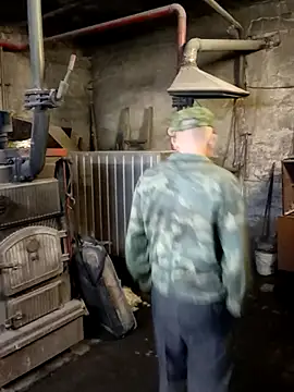 Pokazy przed kamerką – _uncle_Mitya-43_