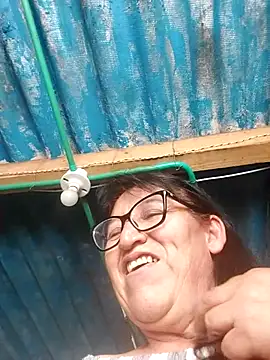 Show modela clarita_01 na web-kameri