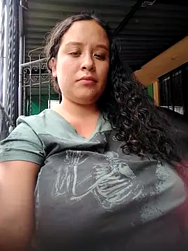 Chat +18 de You-sexy-starr ao vivo