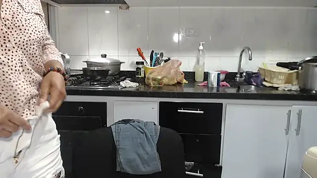 kateleyagrey 网络视讯表演