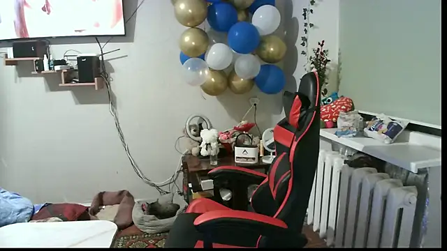 EllisKiss' Live XXX Chat