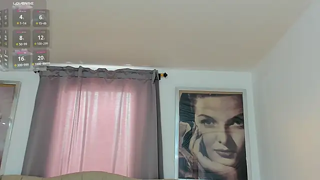 Beautyari_: онлайн-секс-чат