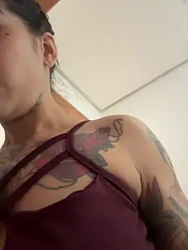 Nikatsu Chat XXX in diretta