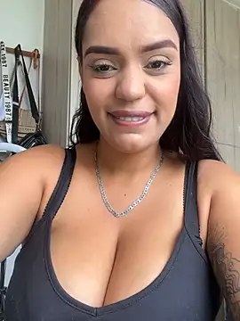 Sara-77's Live XXX Chat