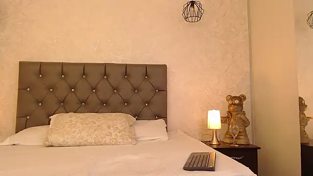 Sabriinaa_Foxx's Live XXX Chat