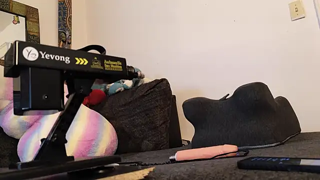 meateater74553 Live XXX-Chat