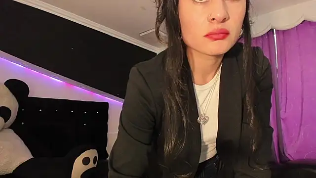 Coral_Gibson Chat XXX in diretta