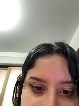 lucy_grey25's Webcam Show