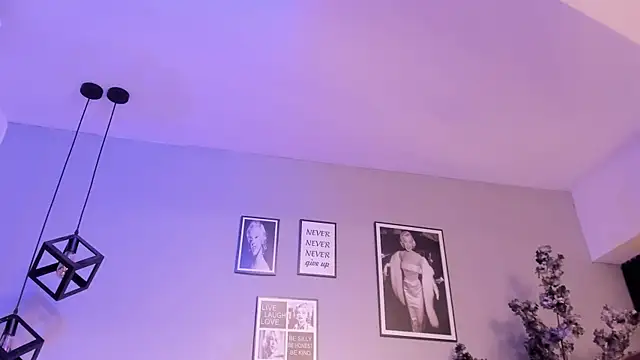 Cloedurant's Live XXX Chat