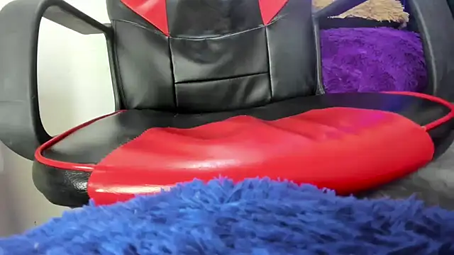 Онлайн чат XXX sharlotte_ms