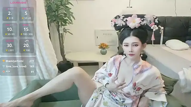 NANA-EET: вебкам-шоу