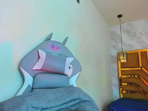 Онлайн чат XXX Fieramadame