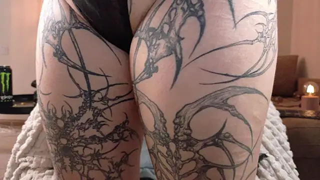 Chatroom XXX en direct de Yuriko_May