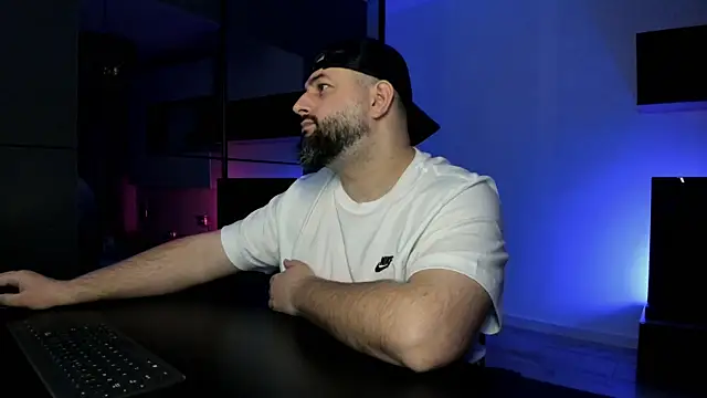 DravenPeakのライブXXXチャット