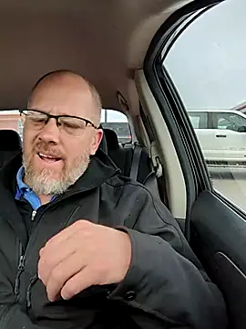 Show modela WorthingtonM3 na web-kameri