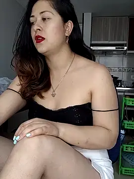 Chatroom XXX en direct de LisbethMoore_