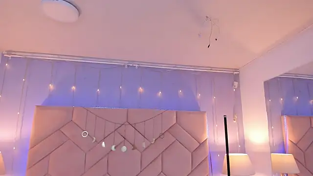 caroline__muller 라이브 XXX 채팅