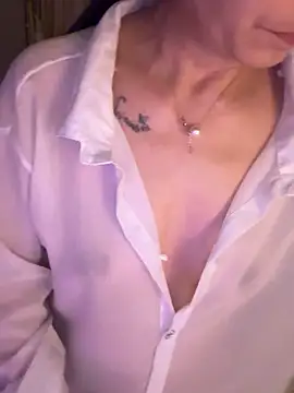 aniani11's Live XXX Chat