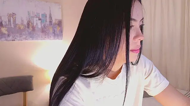 XXX chat uživo modela Megaan___