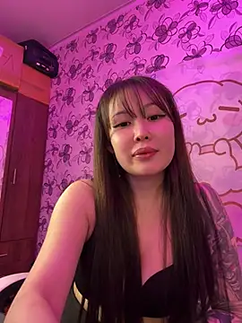 Chatroom XXX en direct de YukiiTYAN