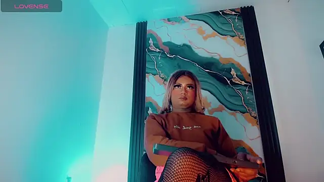 Mayka_Hot Webcamshow