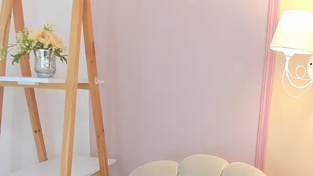 XXX chat uživo modela _zharaa