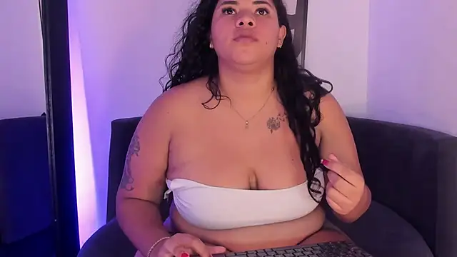 MarianaMoo_ Live XXX Chat