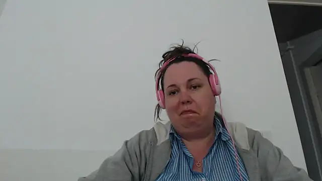 WendyRhoades লাইভ XXX চ্যাট