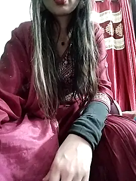 Pertunjukan Kamera Web Noor_Darliing