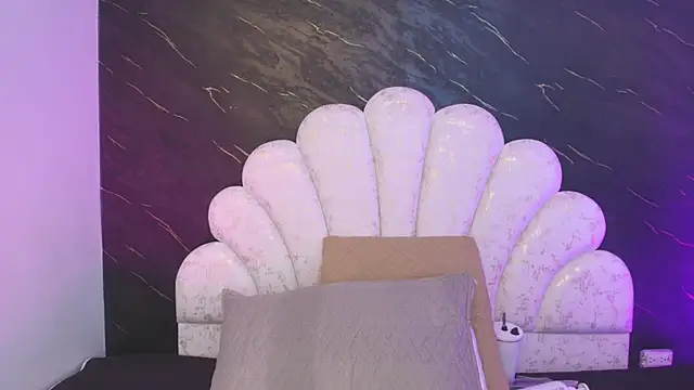 _MiaBrown_ লাইভ XXX চ্যাট