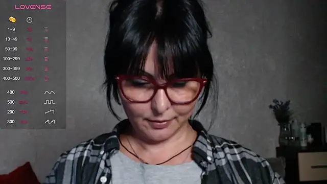 _Brynetka_ লাইভ XXX চ্যাট