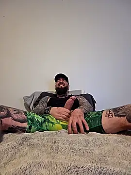 Beardedtattood Show in webcam