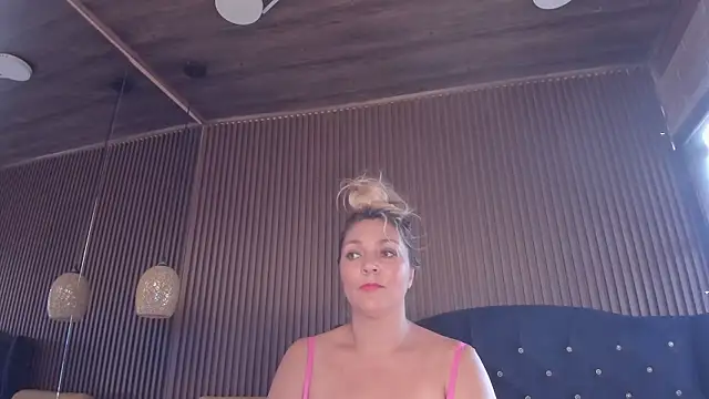 MalorySweet Chat XXX in diretta