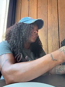 HaloRodeoLover2 Chat XXX in diretta