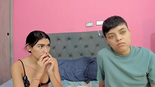 ariloe_quintero's Live XXX Chat