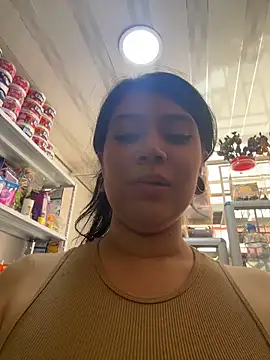 Вебкам-шоу emilyjohanson