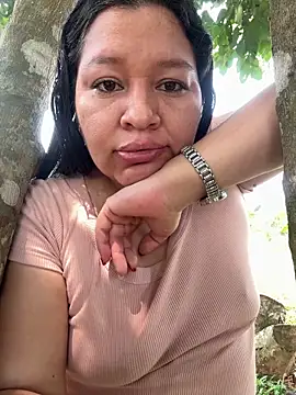 Lovelipsbig's Live XXX Chat