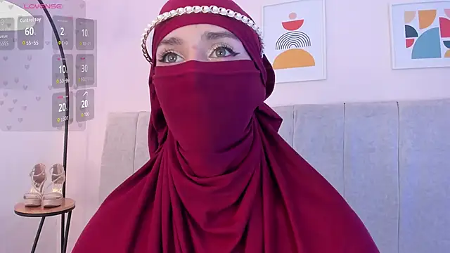 rawiya's Webcam Show