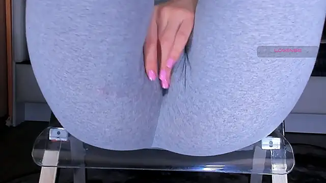 عرض كام Cameltoe_squirt_inPants