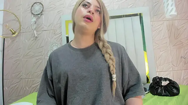 Sofia_Blakke Live XXX-Chat