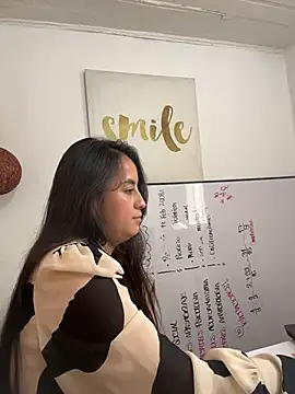 โชว์เว็บแคมของ Antonella_Julieta