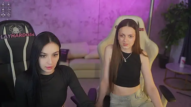 Show modela Mila_Rose054 na web-kameri